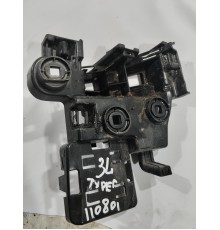 Кронштейн(крепление) заднего бампера левый