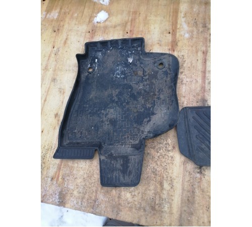 Комплект ковриков салона