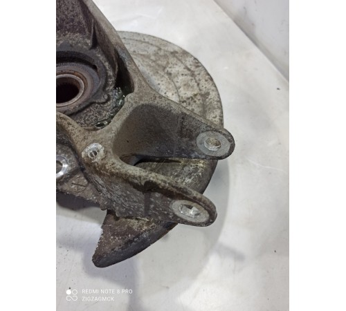 Кулак поворотный задний правый