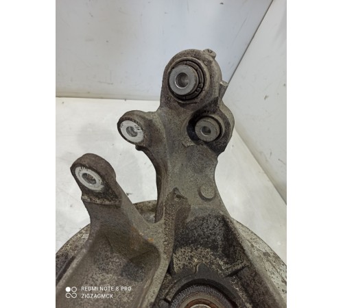 Кулак поворотный задний правый