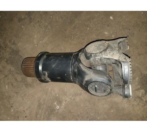 Вилка (фланец) карданного вала