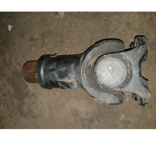 Вилка (фланец) карданного вала