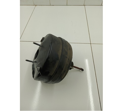 Вакуумный усилитель тормозов