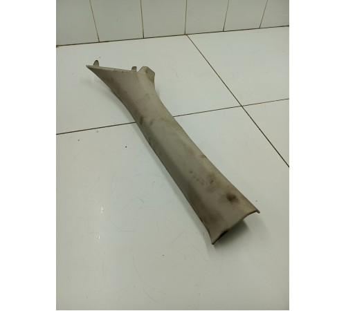 Обшивка стойки левая 