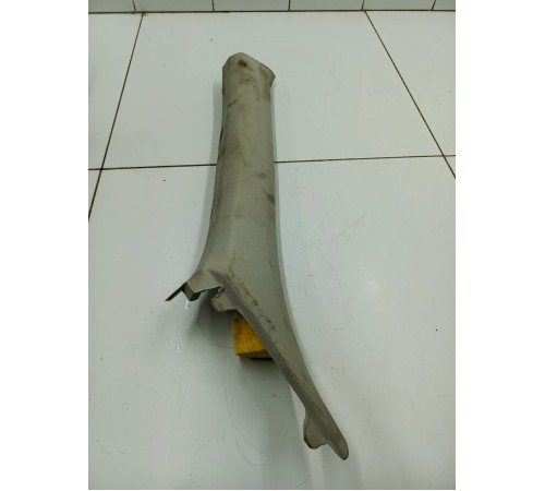 Обшивка стойки левая 