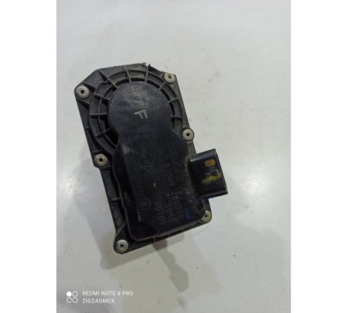 Дроссельная заслонка