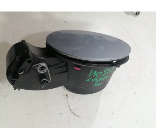 Лючок бензобака