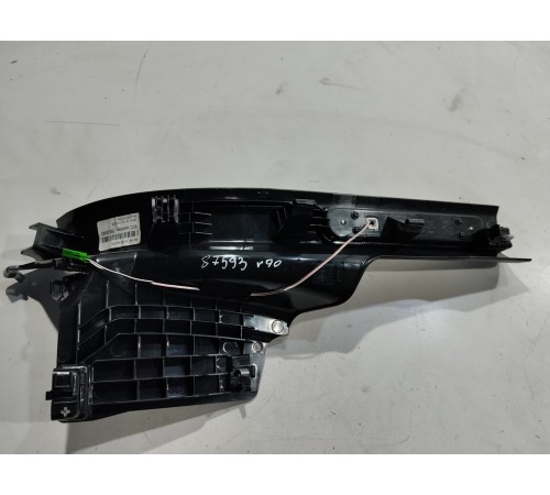 Накладка порога (задняя правая)