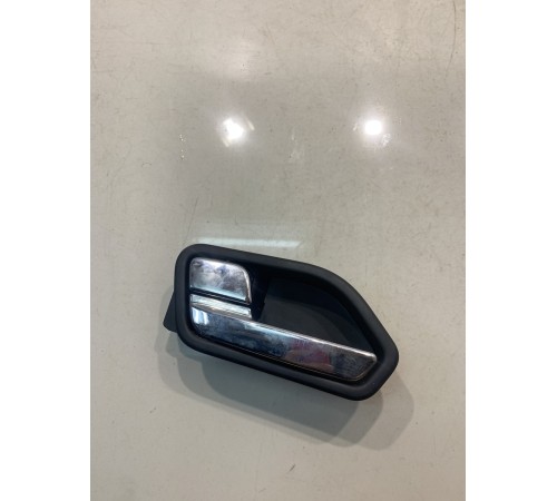 Ручка двери (задняя, левая, внутренняя)