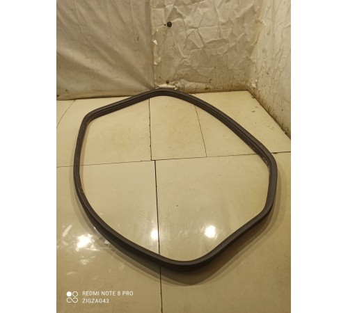 Уплотнитель стекла(правый)