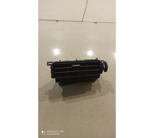 Воздушный дефлектор правый