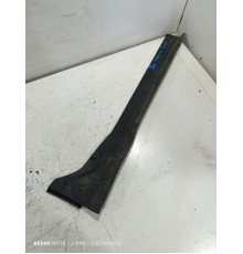 Уплотнитель двери задний левый