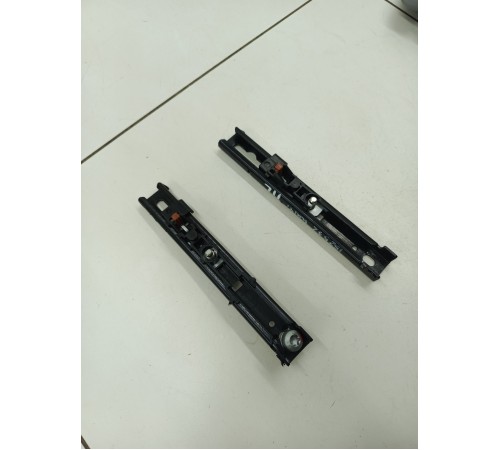 Механизм регулировки ремня безопасности 2шт