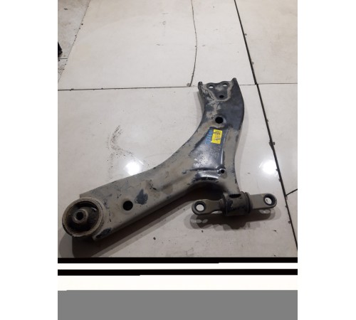 Рычаг подвески передний левый