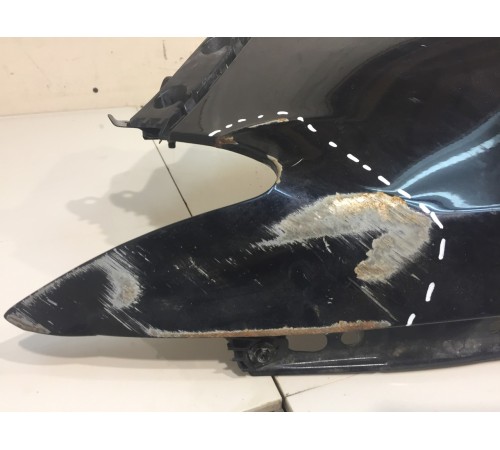 Крыло переднее правое