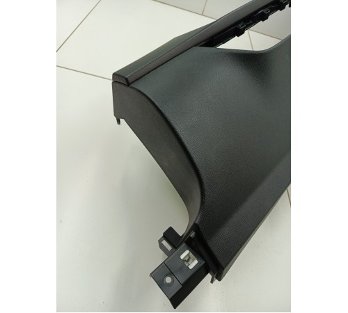 Накладка торпедо правая нижняя