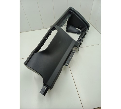 Накладка торпедо правая нижняя