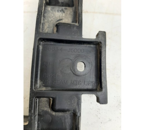 Кронштейн(крепление) усилителя бампера задний правый