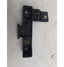 Кронштейн(крепление) усилителя бампера задний правый