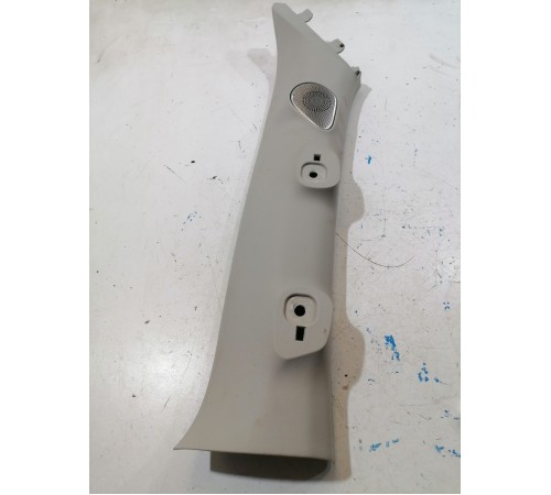 Стойка лобового стекла левая