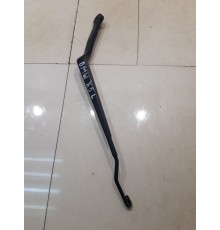 Поводок стеклоочистителя (левый)