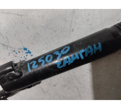 Крюк буксировочный