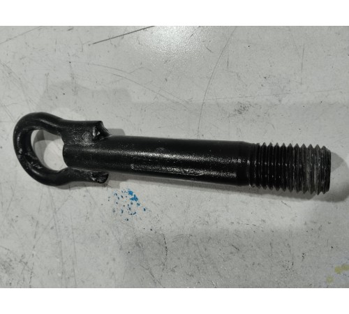 Крюк буксировочный