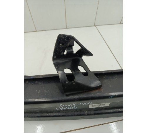 Усилитель переднего бампера