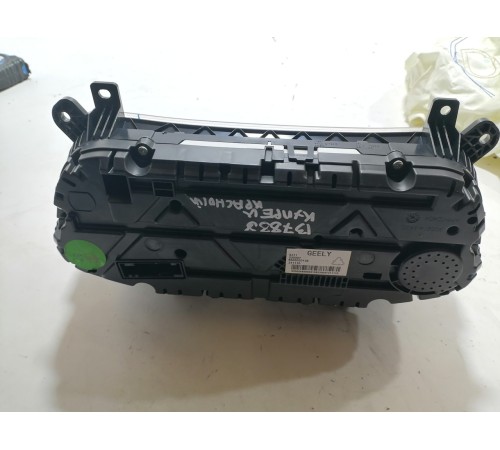 Панель приборов