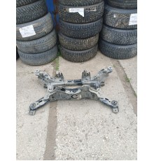 Балка подвески (подрамник) задняя