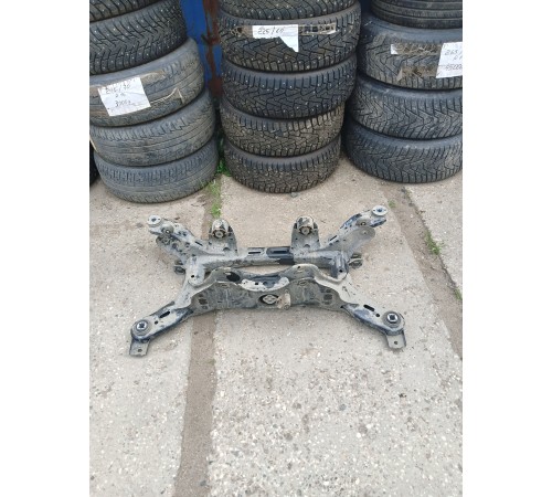 Балка подвески (подрамник) задняя