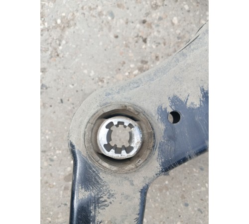 Балка подвески (подрамник) задняя