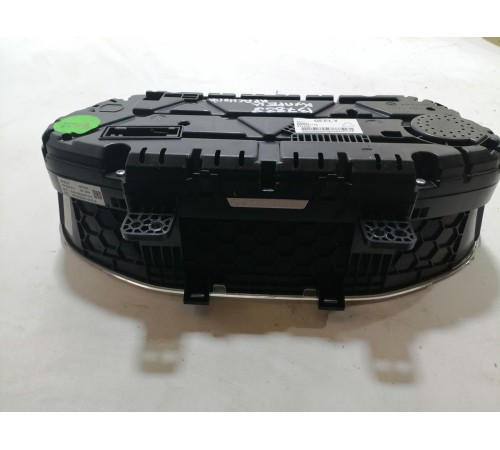 Панель приборов