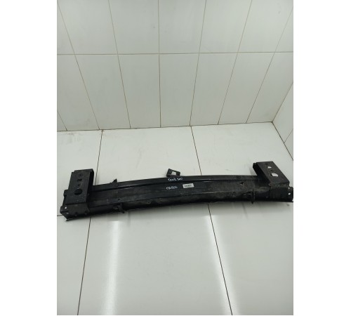 Усилитель переднего бампера