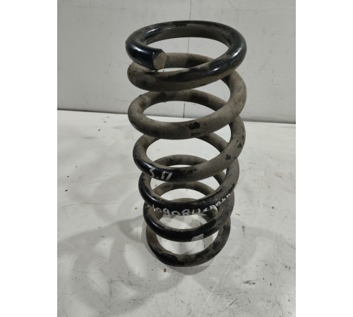Пружина подвески(задняя правая)