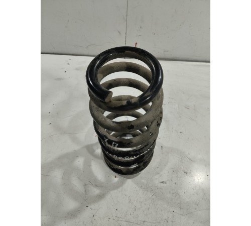 Пружина подвески(задняя правая)