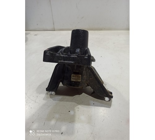 Опора двигателя(правая)