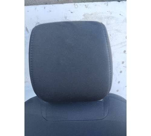 Сиденье переднее левое