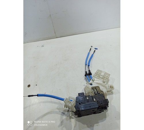 Замок двери (задний правый)