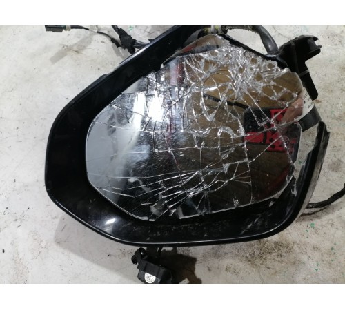 Зеркало правое