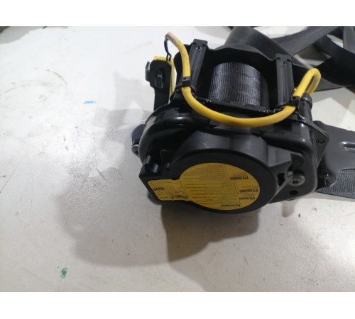 Ремень безопасности передний левый