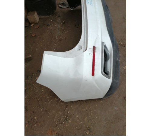 Задний бампер в сборе