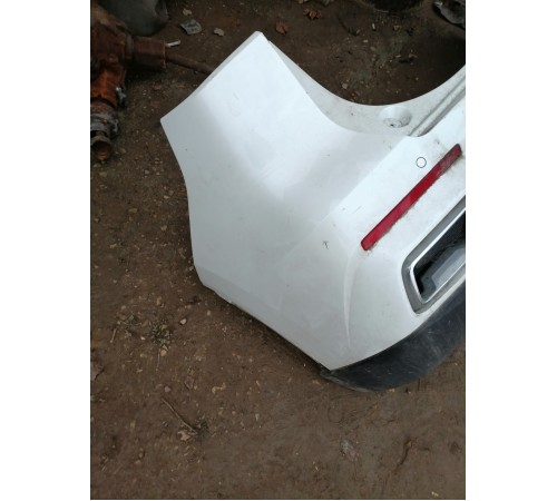 Задний бампер в сборе