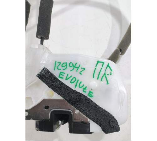 Замок двери передний правый