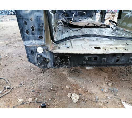 Панель задняя