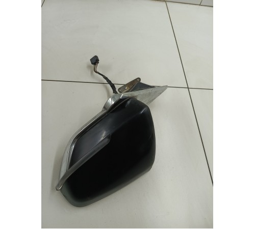 Зеркало заднего вида левое