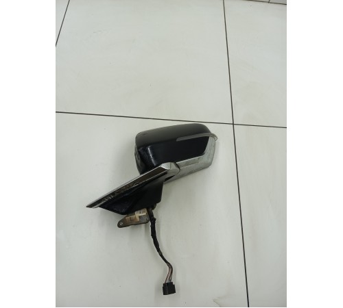 Зеркало заднего вида левое