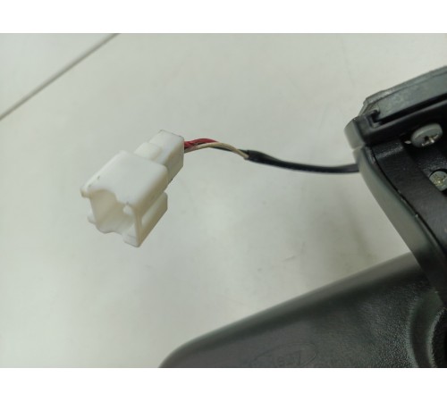 Зеркало заднего вида салонное