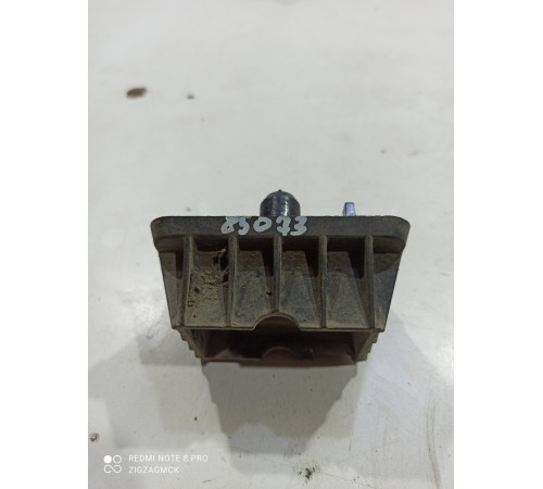 Поддомкратник