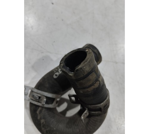 Патрубок системы охлаждения